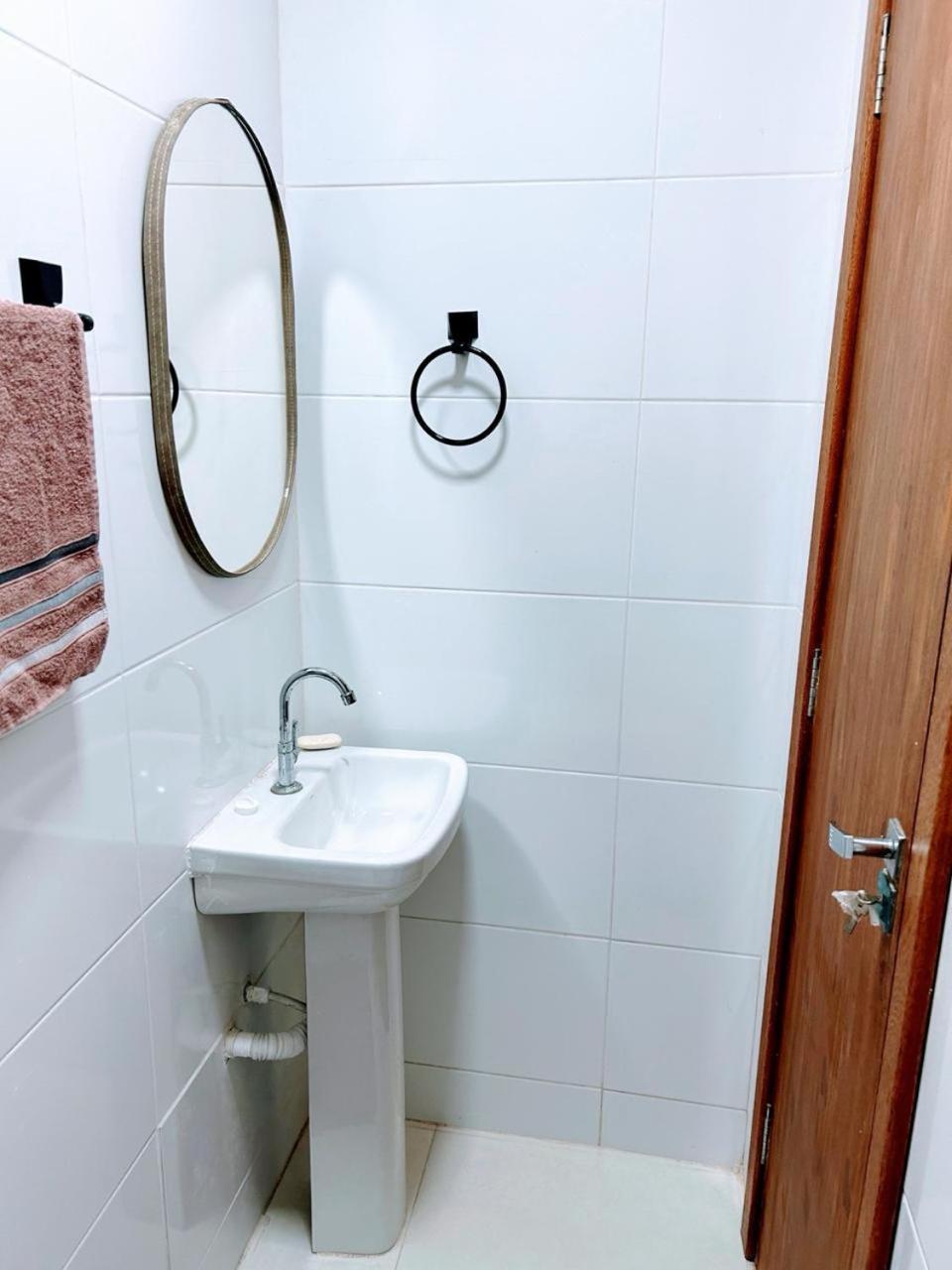 Estudio Novo Bem Equipado Serra  Luaran gambar