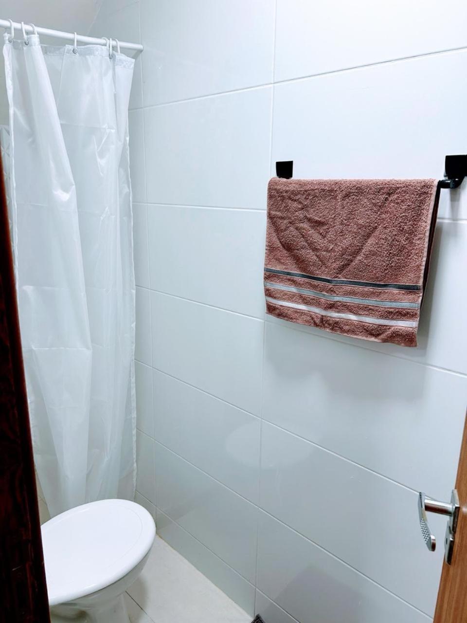 Estudio Novo Bem Equipado Serra  Luaran gambar
